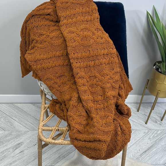 Cozy Cable Knit Throw Blanket - Caramel - Picture 3 of 8